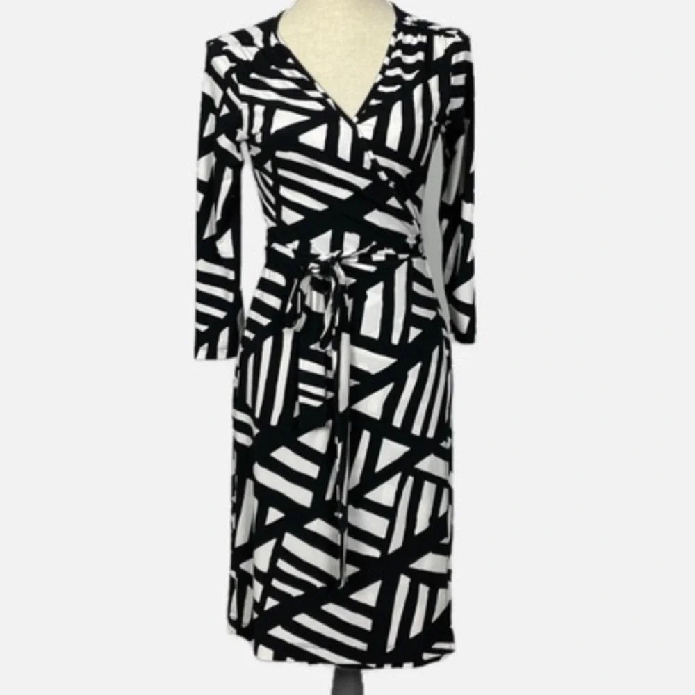 Banana Republic‎ Factory Womend Wrap Dress Midi  XS Black White Abstract Print